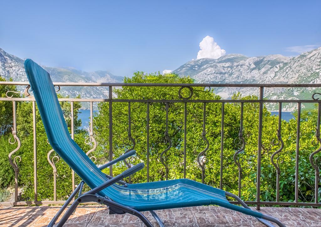 Apartmani Stanovcic Donji Morinj Exterior foto