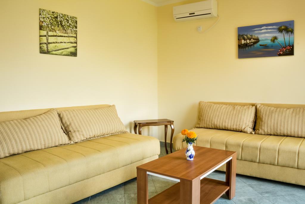 Apartmani Stanovcic Donji Morinj Exterior foto